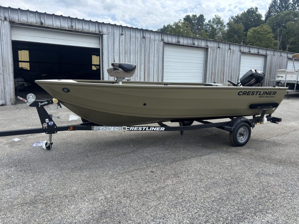 2027 Crestliner 1650 Discovery Tiller